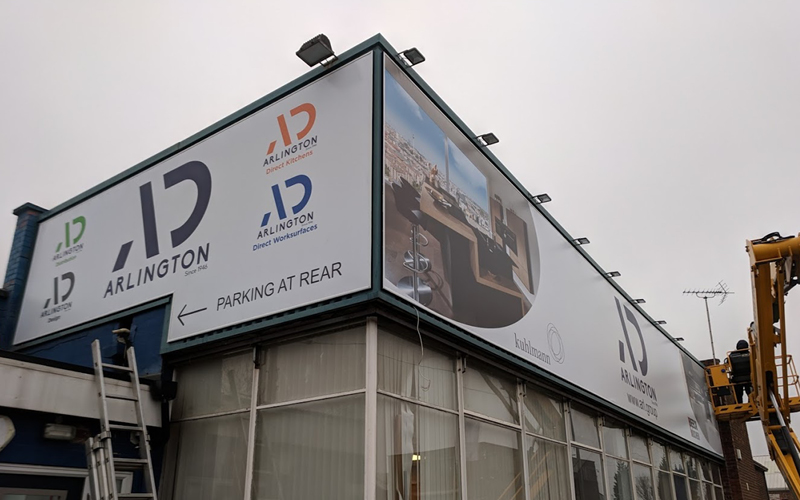 retail projection sign