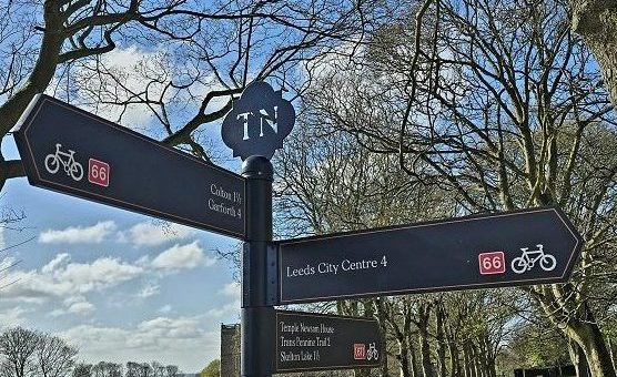 Directional finger posts made and installed by CSDPrint